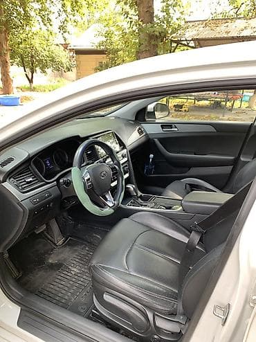Транспорт: Hyundai Sonata: 2017 г., 2 л, Автомат, Газ, Седан — 5