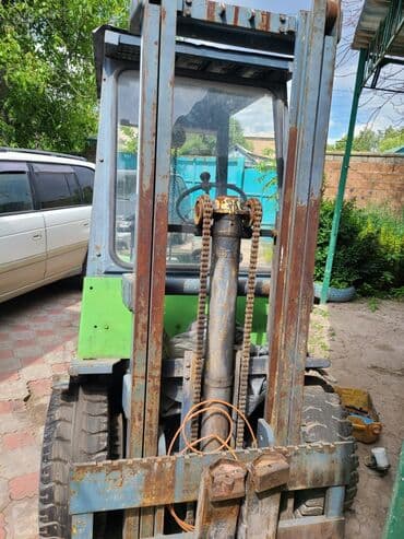 дом на калесиках: Срочно.Срочно.Продаю вилочный погрузчик вагонник без двигателя — 5
