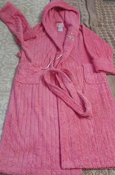халаты бу: Продаю очень тёплый халат. В хорошем состоянии, носила очень мало — 1