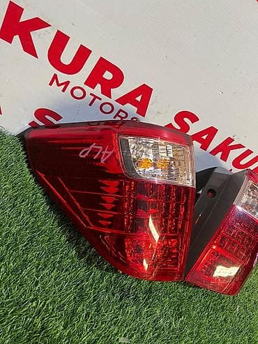 битый альфард: TOYOTA ALPHARD (20) задние стоп сигналы — 2