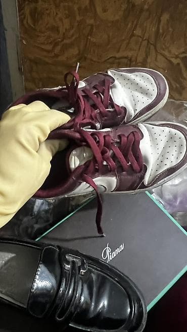 лорики обувь: Мужские кроссовки, 36, 35, Loro Piana, Б/у, цвет - Черный — 1