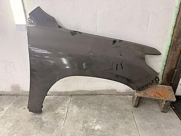 Крыло Переднее левое Toyota