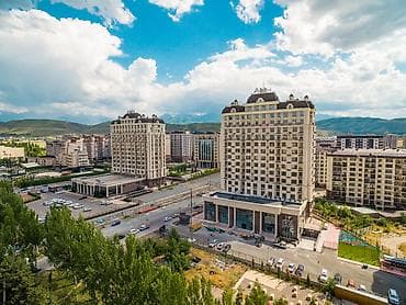 бишкнк: 3 комнаты, 75 м², Элитка, 10 этаж, Евроремонт — 2