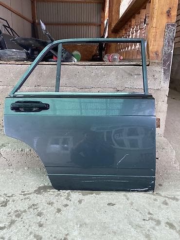 решетка на гольф 3: Дверь Комплект ВАЗ (LADA), Б/у, Оригинал — 3