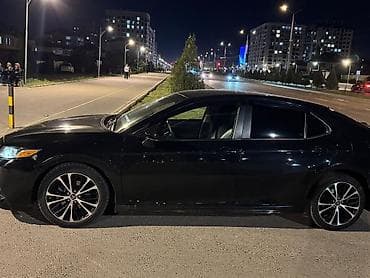 алфард 2019: Toyota Camry: 2018 г., Бензин, Седан — 4