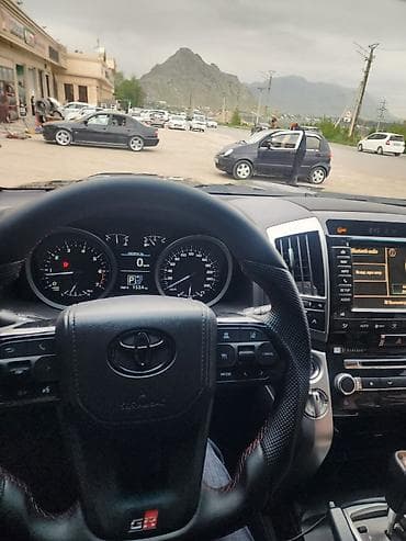 lexus 700: Toyota Land Cruiser: 2012 г., Автомат, Бензин, Внедорожник — 2