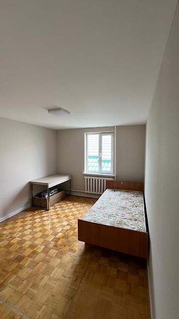 куренкеева: 🏡 Срочно продаётся двухэтажный дом + полдома в Бишкеке 📍 Район — 8