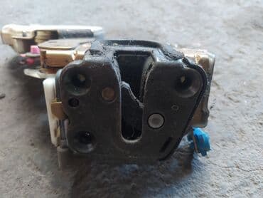 изготовление чип ключа для автомобиля: Nissan March K11 купе дверной замок, Ниссан Марч К11 купе дверной — 4