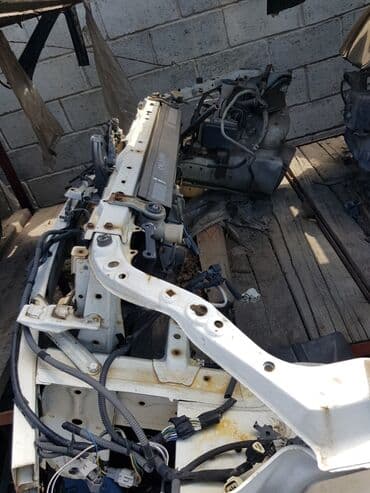 запчасти на тойота калдина в бишкеке: Toyota Caldina 2004, экран, телевизор Тоета Калдина 2004. Нускат — 1