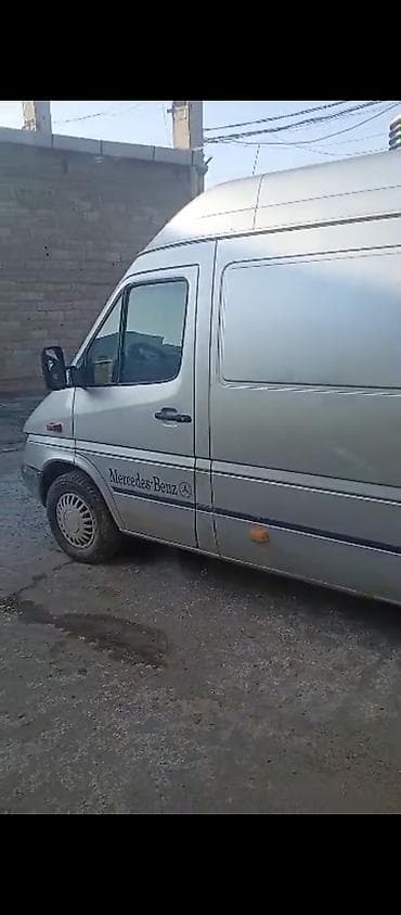 незамерзайка для авто: Mercedes-Benz Спринтер: 2000 г., 2.7 л, Механика, Дизель, Фургон — 9