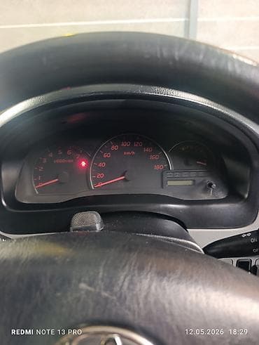 фори: Toyota Ipsum: 2002 г., 2.4 л, Автомат, Газ, Минивэн — 10