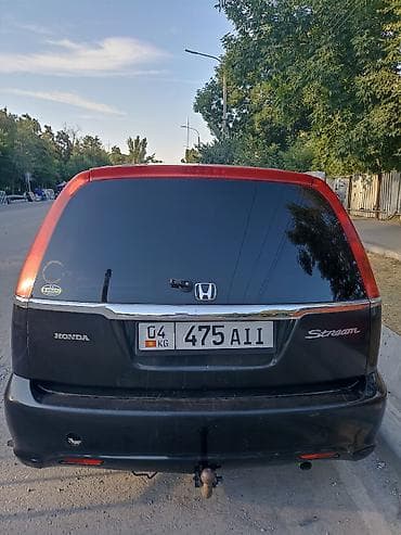 step wgn: Honda Stream: 2001 г., Ручные, Минивэн — 4