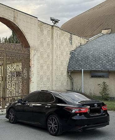 камри 75 2023: Toyota Camry: 2021 г., 2 л, Автомат, Гибрид, Седан — 6