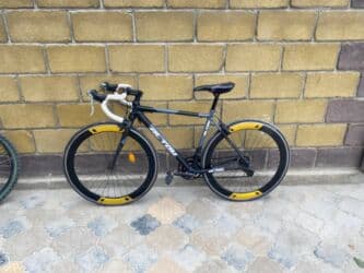 Шоссейный велосипед, Alton, Рама M (156 - 178 см), Б/у at lalafo.kg Шоссейный велосипед, Alton, Рама M (156 - 178 см), Б/у