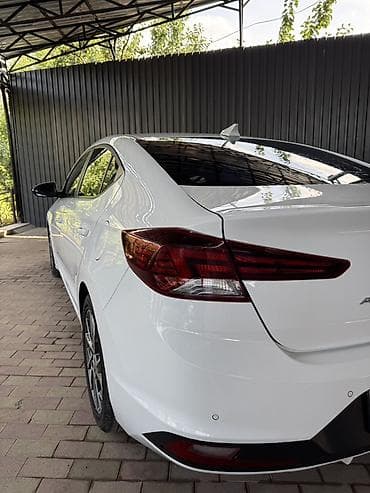 byd e2 2022: Hyundai Avante: 2018 г., 1.6 л, Автомат, Бензин, Седан — 2