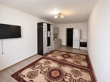 4: 1 комната, 19 м², ул. Калык Акиева Гостиничный тип, 3 этаж, Старый ремонт — 2
