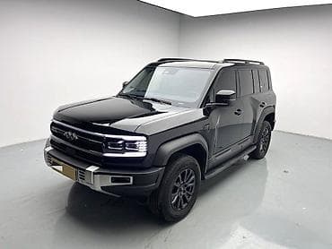 byd e9: Land Rover : 2023 г., 1.5 л, Автомат, Гибрид, Внедорожник — 1