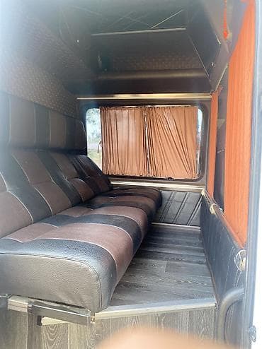 скутер мотосикл: Mercedes-Benz Спринтер: 2005 г., 2.2 л, Механика, Дизель, Бус — 4