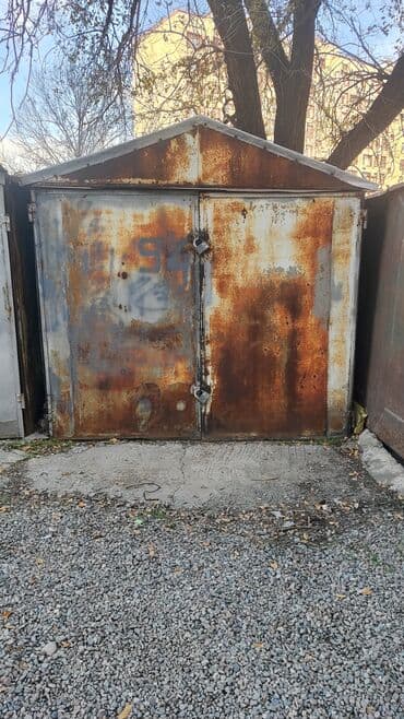 Гараж сатам: Продам гараж на лом или вывоз 2.5 на 4.5 толщина металла 1мм Адрес — 1