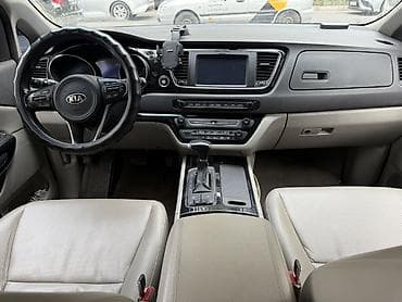 kia carnival 3: Kia Carnival: 2017 г., 2.2 л, Автомат, Дизель, Минивэн — 3