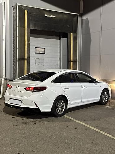 tesla model 3: Hyundai Sonata: 2018 г., 2 л, Автомат, Газ, Седан — 6