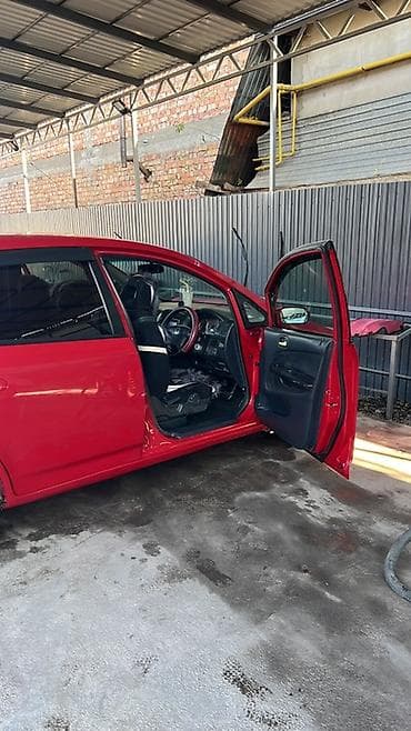 каробка на стрим: Honda Stream: 2002 г., 1.7 л, Автомат, Хэтчбэк — 2