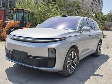 Продажа авто: Lixiang L7: 2024 г., Гибрид, Кроссовер — 3