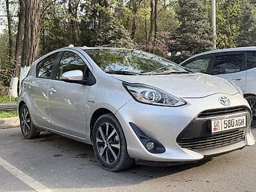 cdi 270: Toyota Prius C: 2018 г., 1.5 л, Вариатор, Гибрид, Хэтчбэк — 1