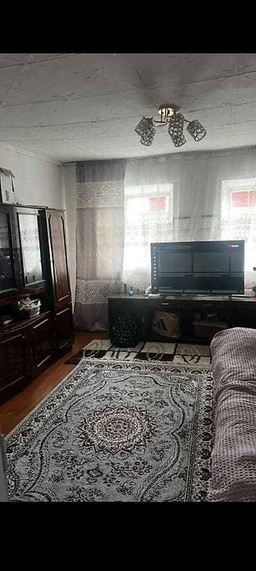 Дома: 65 м², 4 комнаты, Парковка, Забор, огорожен — 2