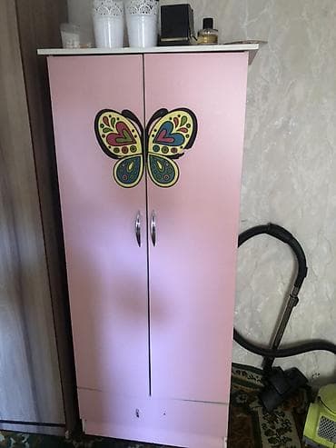 Детский шкаф, Б/у, Для одежды, Для девочки, ДСП, цвет - Розовый, Самовывоз