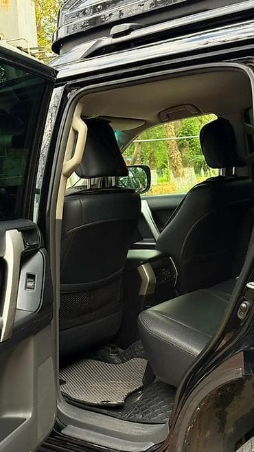 ришетка: Toyota Land Cruiser Prado: 2010 г., 4 л, Автомат, Бензин, Внедорожник — 5