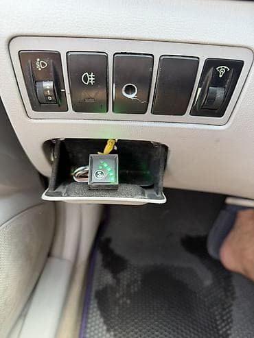 Hyundai Sonata: 2006 г., 2.4 л, Автомат, Газ, Седан — 4