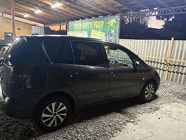 corolla 2004: Toyota Corolla Verso: 2003 г., 2 л, Механика, Дизель, Минивэн — 5