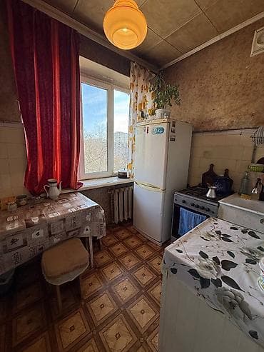 nova city: 3 комнаты, 60 м², Индивидуалка, 5 этаж, Старый ремонт — 4