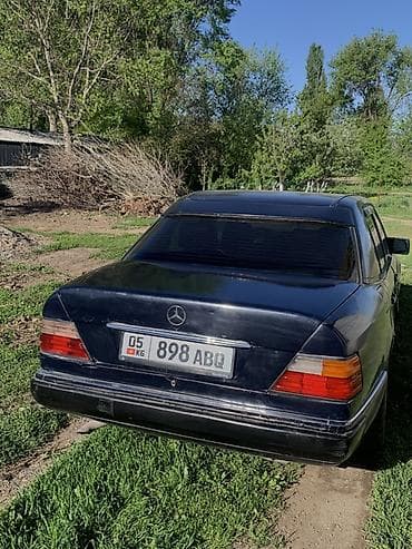 ауди а6 с4 1: Mercedes-Benz W124: 1993 г., 2.2 л, Кол менен иштөөчү, Бензин, Седан — 4