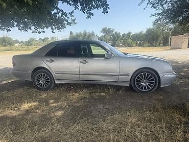лампы для освещения: Mercedes-Benz E-Class: 2000 г., 2.6 л, Механика, Седан — 5