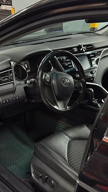дисп: Toyota Camry: 2018 г., 2.5 л, Автомат, Бензин, Седан — 6