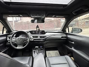 шины груз: Lexus UX: 2019 г., 2 л, Типтроник, Бензин, Кроссовер — 7