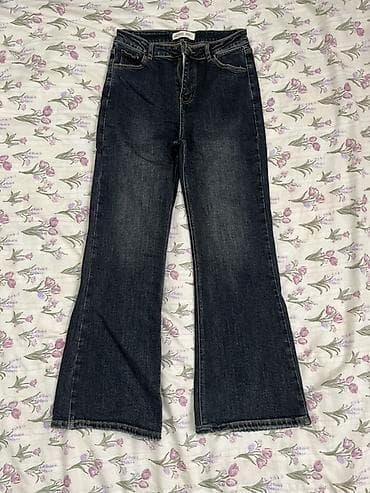 Джинсы клеш, женские, б/у