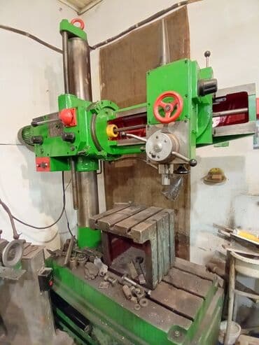 сдаю швейный цех с оборудованием: Токарный 16к20 890000с 2 люнета Радиально сверлилный станок 2k52 со — 1