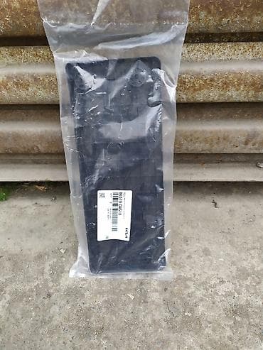 195 70 16 с: Ставка на номер в передний бампер на Киа К-5, Оптима 16-20гг 
Оригинал — 1