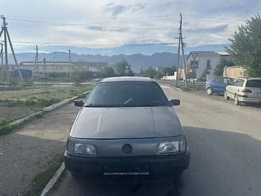 салон на гольф 2: Volkswagen Passat: 1990 г., 1.8 л, Механика, Бензин, Седан — 3