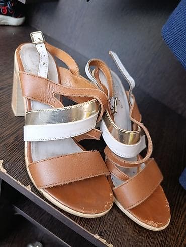 ходунки для детей с дцп в бишкеке: 1)ходунок 1000.2) коляска 4500.3) босоножки 500 - Круглая платформа с — 3