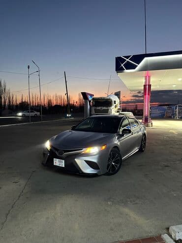 электромотоцикл для детей: Toyota Camry: 2018 г., Седан — 8