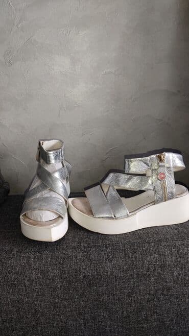 женские брендовые туфли недорого: 1) Обувь Макасы кожа размер 39, стелька- подушечка- 800( сост.новых) — 3