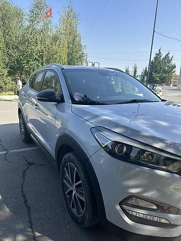 Hyundai Tucson: 2016 г., 1.7 л, Автомат, Дизель, Кроссовер — 3