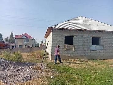 Дом, 100 м², 4 комнаты at lalafo.kg Дом, 100 м², 4 комнаты