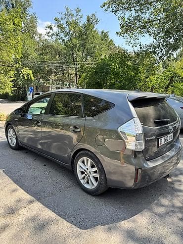 byd e9: Toyota Prius V: 2012 г., 1.8 л, Вариатор, Гибрид, Универсал — 3