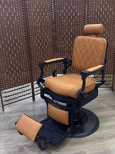 Маникюрные столы: Барберское кресло с откидной спинкой и подножкой - Стиль — 1