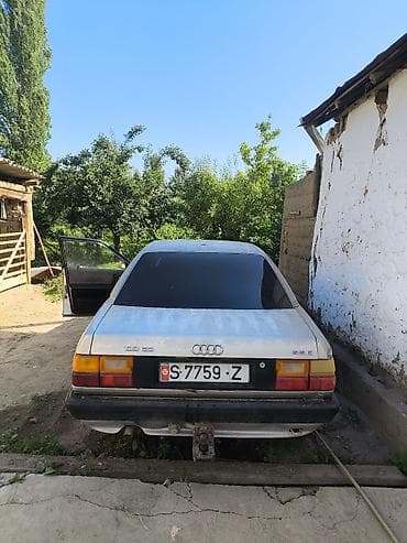 Унаа сатуу: Audi 100: 1990 г., Кол менен иштөөчү, Седан — 5